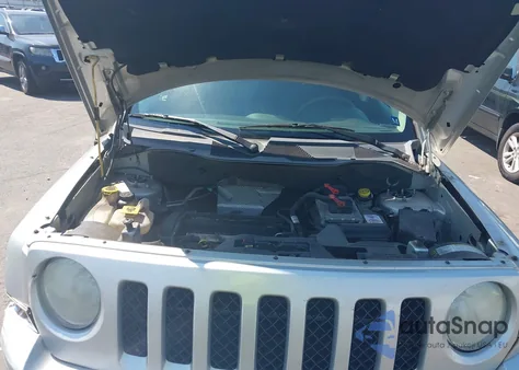 2013 Jeep Patriot Latitude from USA, damaged, VIN 1C4NJPFA9DD260326